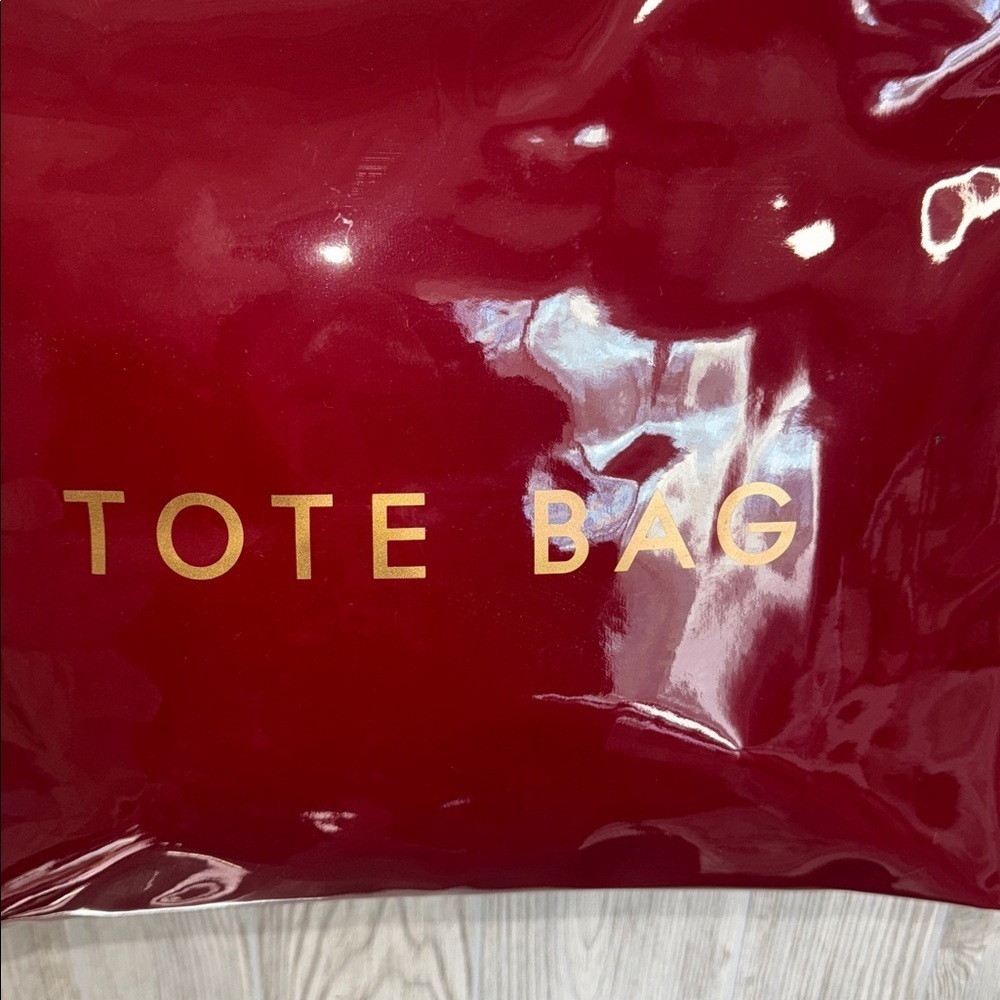 Glossy Red Tote Bag with Gold Lettering the perfect traveling bag - Picture 8 of 8